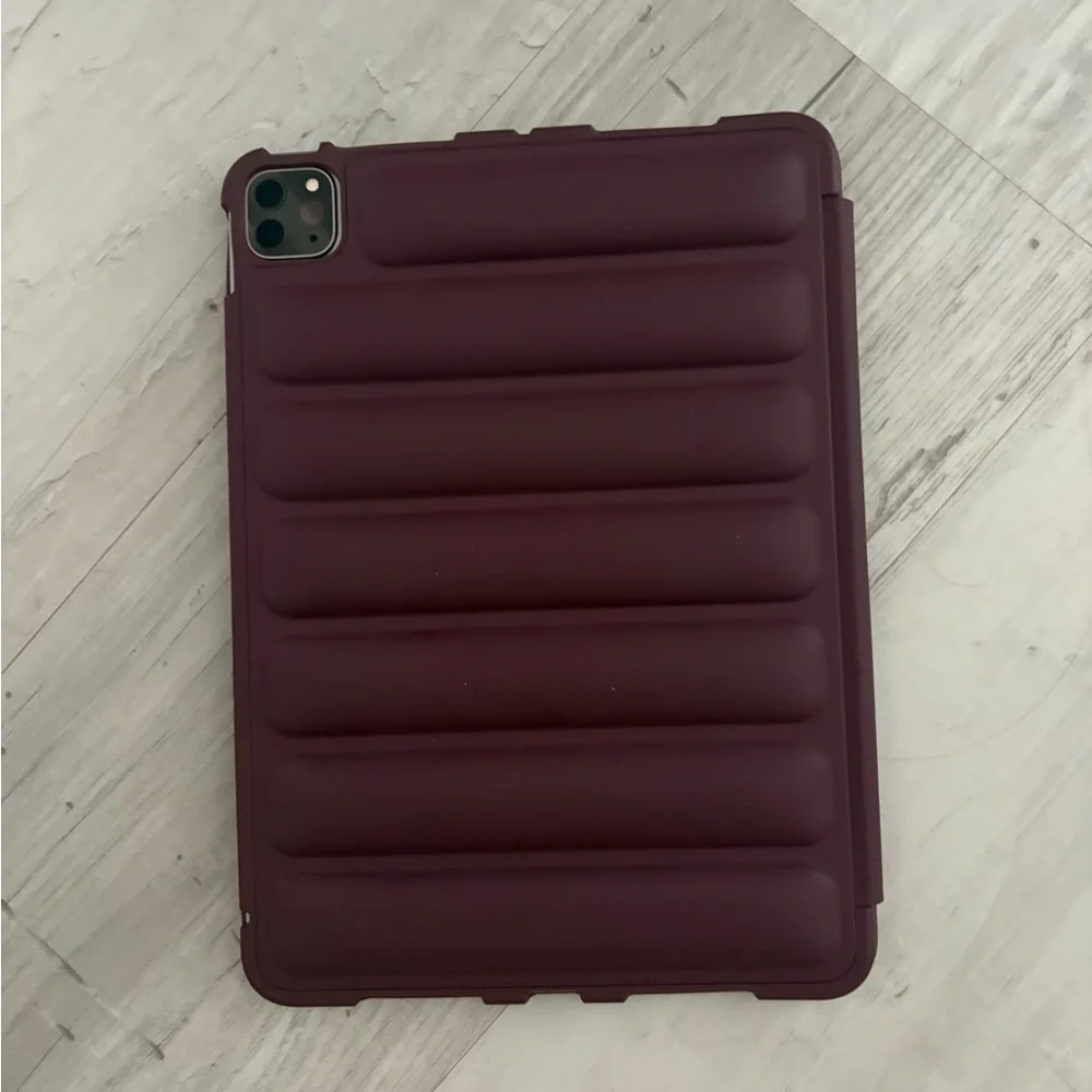 HeyDayDark Burgandy Tablet Cover
